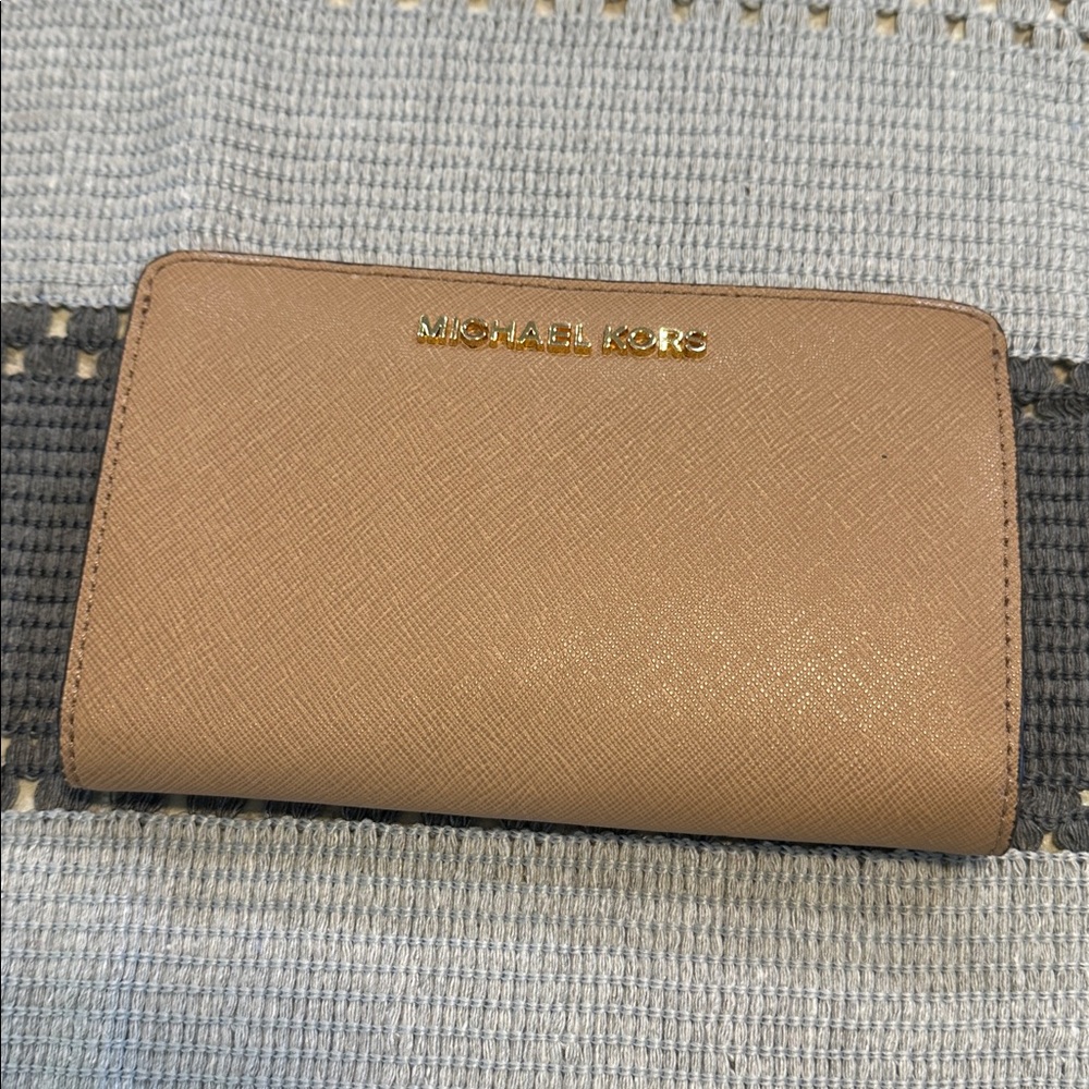 Michael Kors Beige Wallet with Gold Logo